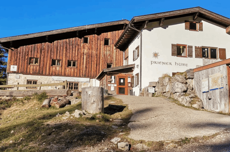 Mountainflow Yoga und Wandern Retreat Priener Hütte August 2026